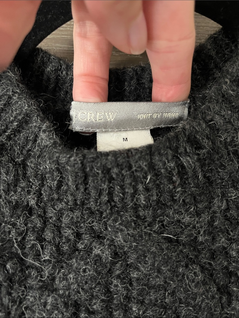 VINTAGE 100% WOOL J. Crew Dark Charcoal Cable Knit Crewneck Sweater - Picture 2 of 13